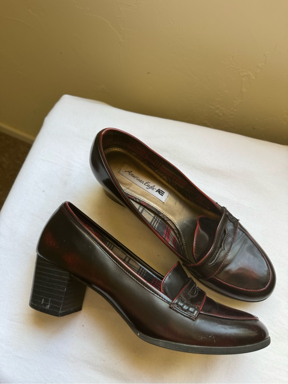 Vintage American Eagle Oxblood Penny Loafer Block Heels | Preppy Academia Size 8